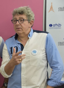 Traitement Dépressions, Hypnose & Thérapies Brèves - Laurent GROSS Paris: toucher avec les mots, parler avec les mains Traitement Dépressions, Hypnose & Thérapies Brèves - Laurent GROSS Paris: toucher avec les mots, parler avec les mains